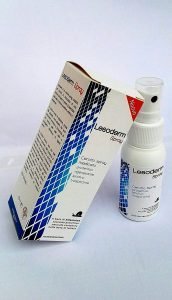 Lesoderm è uno spray cicatrizzante a base di allantoina per piaghe da decubito ed escoriazioni superficiali