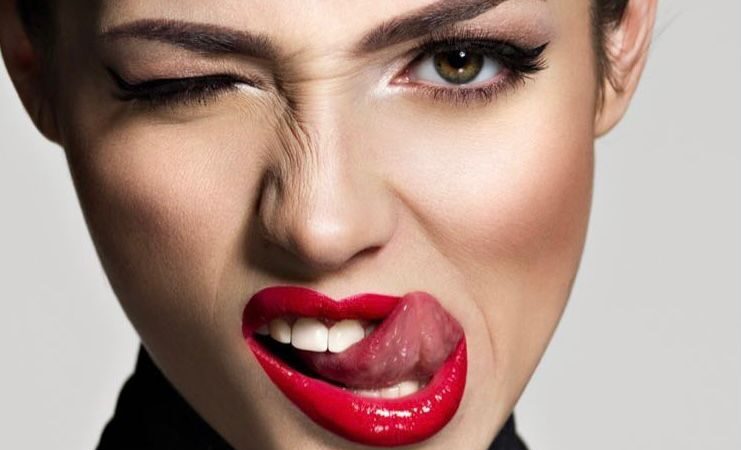 Labbra Perfette al Risveglio: Tutto Quello che Devi Sapere sul Trucco Permanente (E Come Scegliere il Colore Giusto)