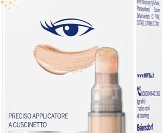 Sguardo stanco e prime rughe? Scopri il potere di NIVEA Q10 POWER 3in1 Eye Care Cushion (Tonalità 02 Nude)